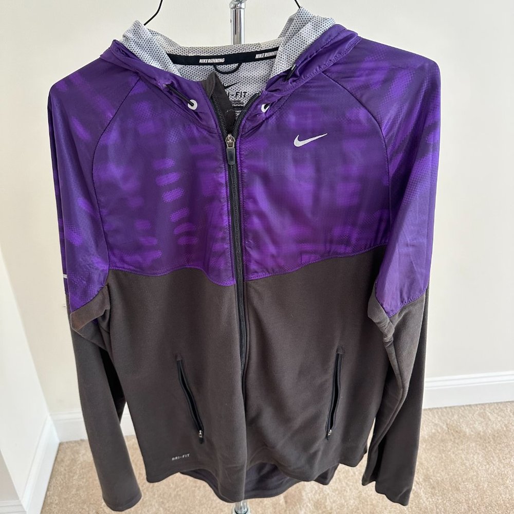 Nike Men's Lightweight Zip Up Training Jacket - Size M